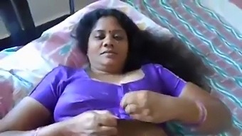 South Indian Mature Housewife Muskan Rani'S Hardcore Fucking Session