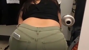 I Had Sex With A Shop Assistant At The Mall
