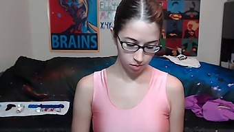 Watch Slutty Alexxxcoal Live On Webcam At 6cam.Biz