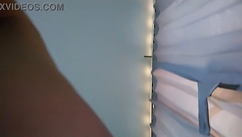 Mature Neighbor Takes Advantage Of Situation To Have Rough Sex