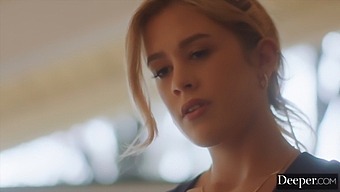 Ashley, La Niña Rebelde Del Bueno, Se Restringe Y Castiga Con Azotes Y Placer Oral