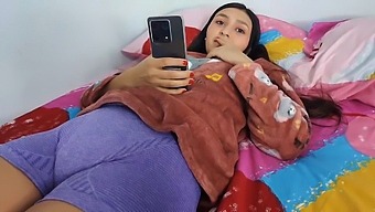 Rosibel, The Irresistible Stepdaughter, Surprises Her Stepfather With A Condomless Encounter