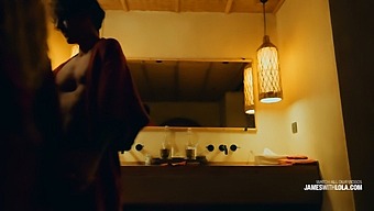 Lovebirds Skip Dinner To Have Sex In Hotel Room